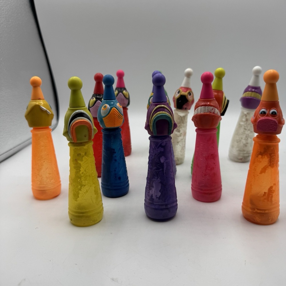 Vintage Nickelodeon EZ Squeeze Paint Brushes Lot 13 Mattel Washable 90s